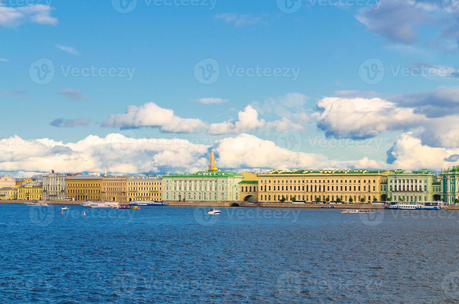 stadsbilden i Saint Petersburg city foto