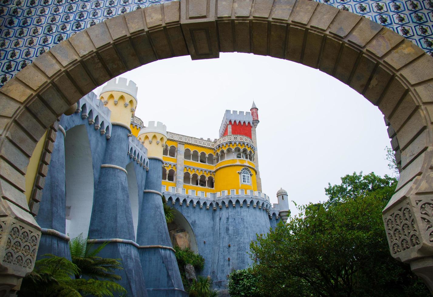 sintra, portugal pena nationalpalats eller palacio da pena foto