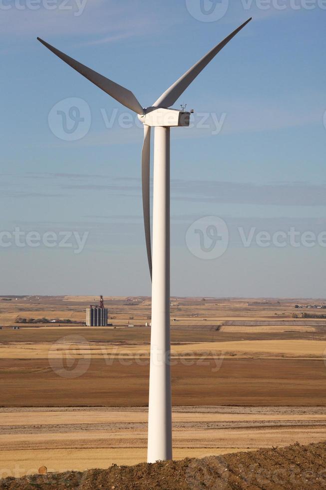 vindkraftspark söder om mås sjön saskatchewan foto