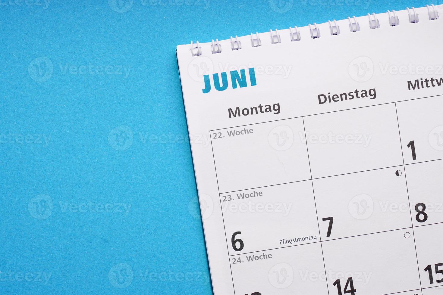 tysk kalender eller planerare för juni månad foto