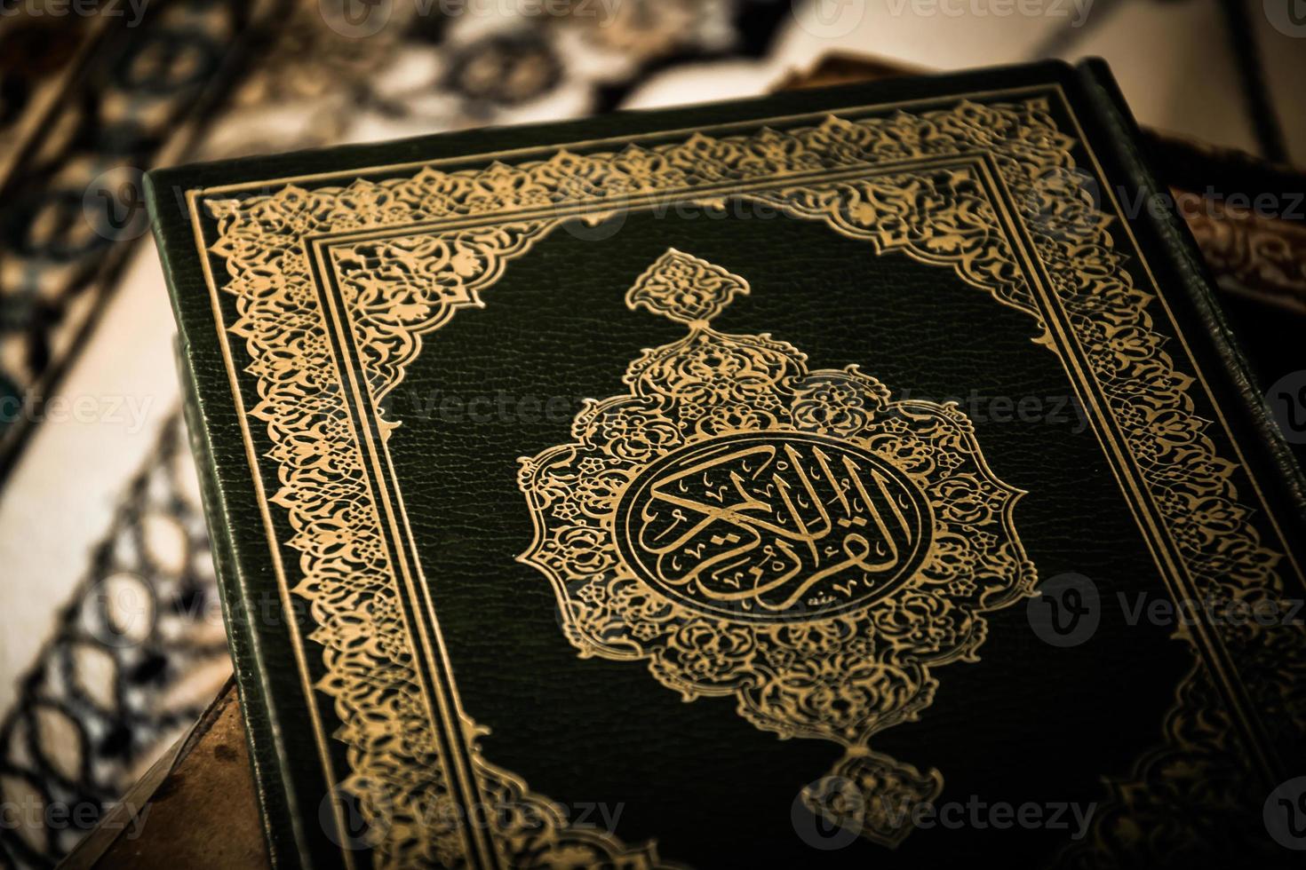 koranens heliga bok av muslimer foto
