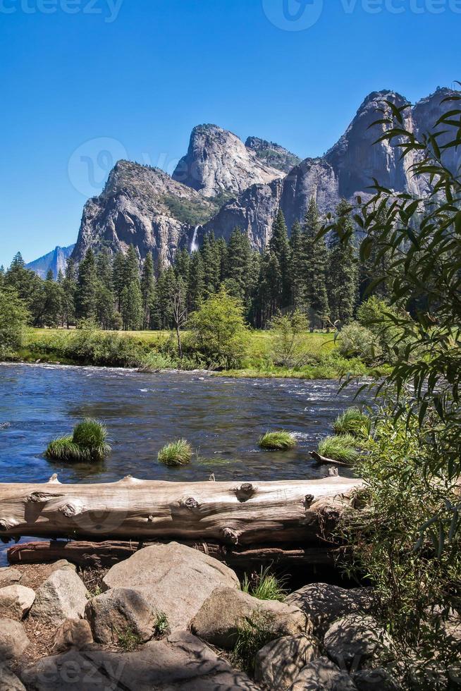 Yosemite landskap på sommaren foto