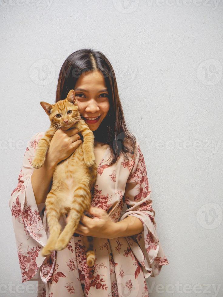 kvinna och katt foto