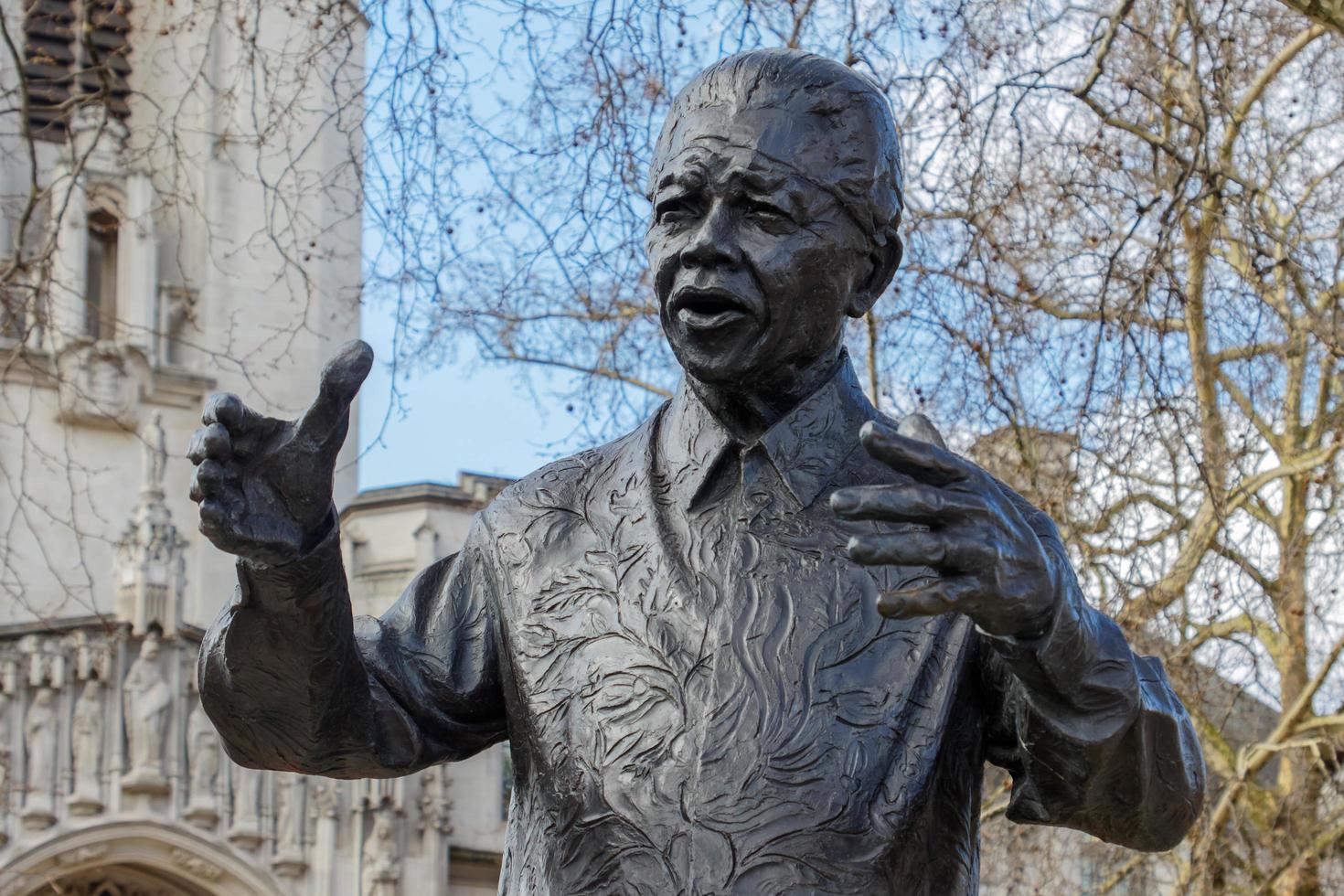 london, Storbritannien, 2018. monument till nelson Mandela i london den 21 mars 2018 foto