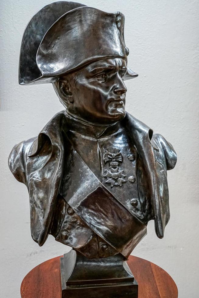 Warszawa, Polen, 2014. staty av napoleon vid Wilanow-palatset i Warszawa foto