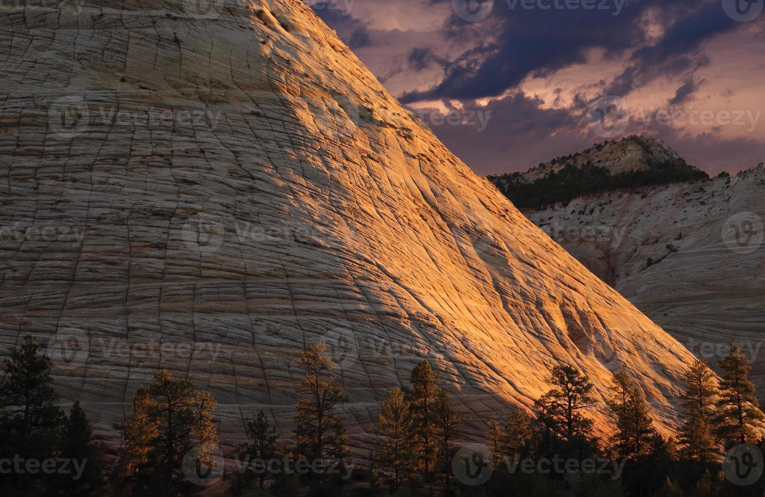 natursköna zion park natursköna landskap vid solnedgången foto