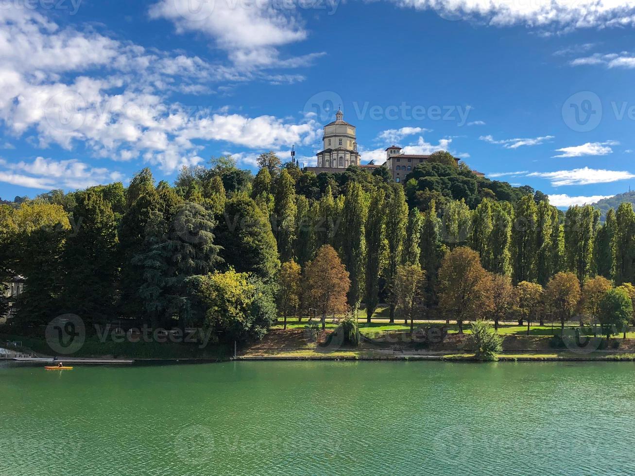 capuchin kloster kulle över turin, piemonte, Italien foto