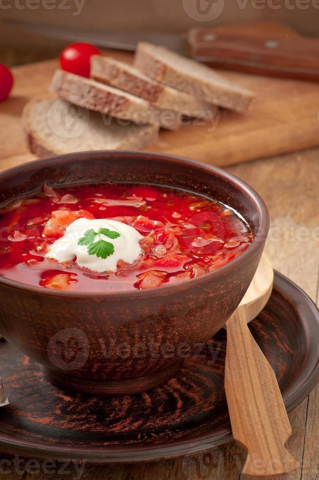 ukrainska och ryska nationella röd soppa borsch närbild foto