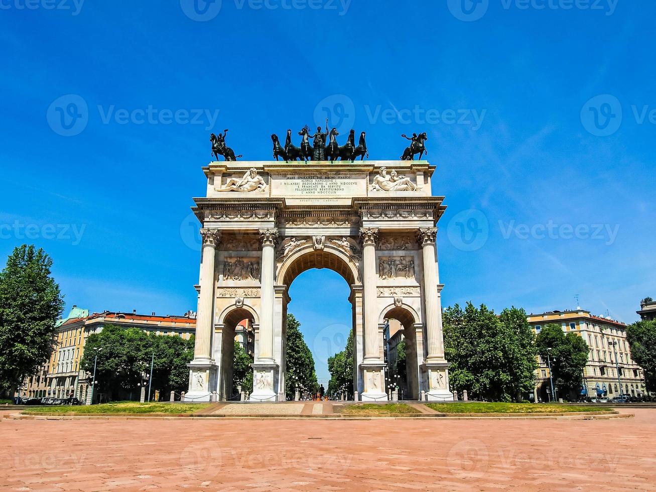 hdr arco della pace, milano foto