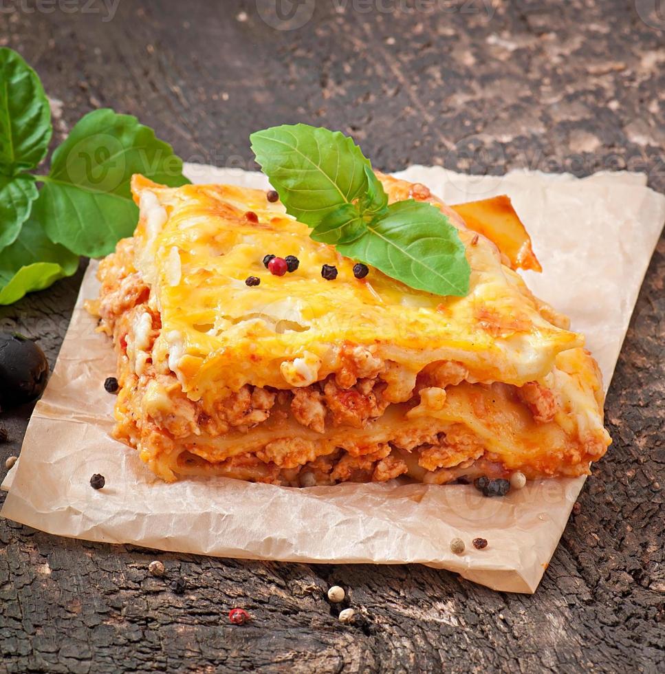 klassisk lasagne med bolognese sås foto