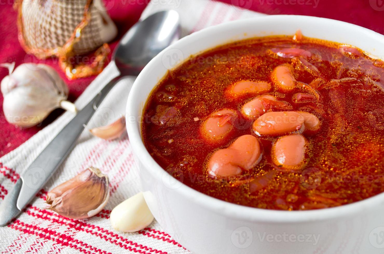 traditionella ukrainska rödbetor soppa borsch foto