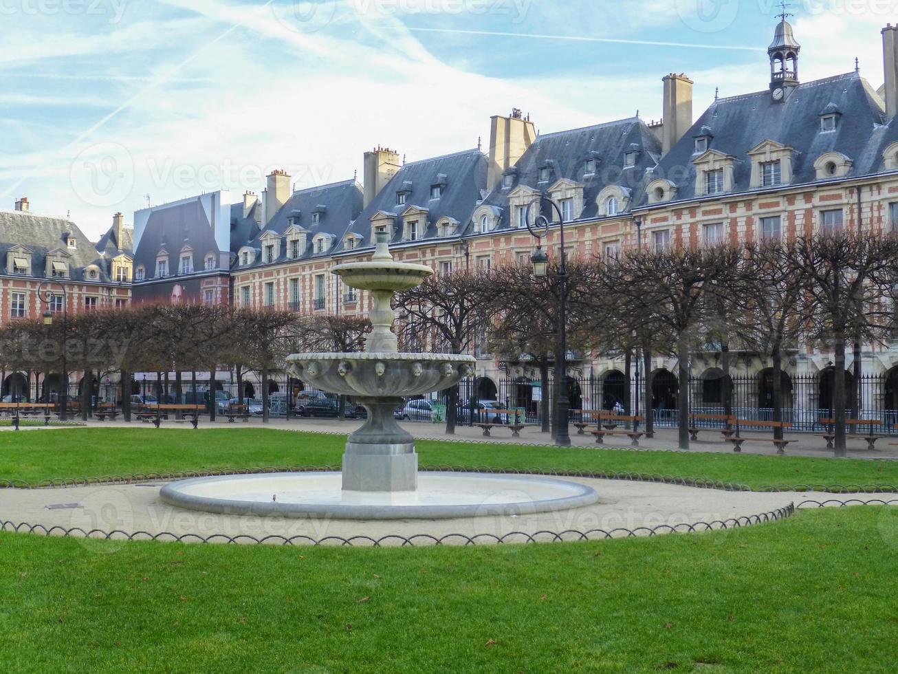 place des vosges paris foto