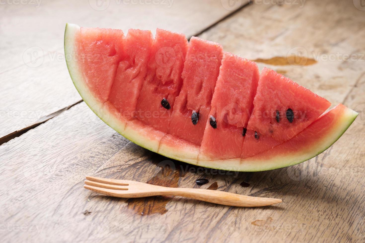 skivor färsk vattenmelon foto