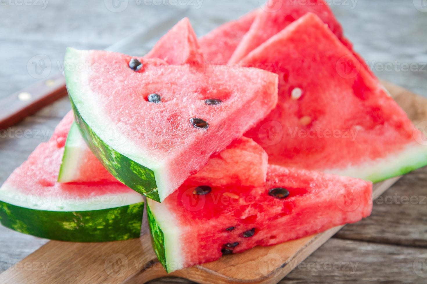 skivor av färsk saftig organisk vattenmelon foto