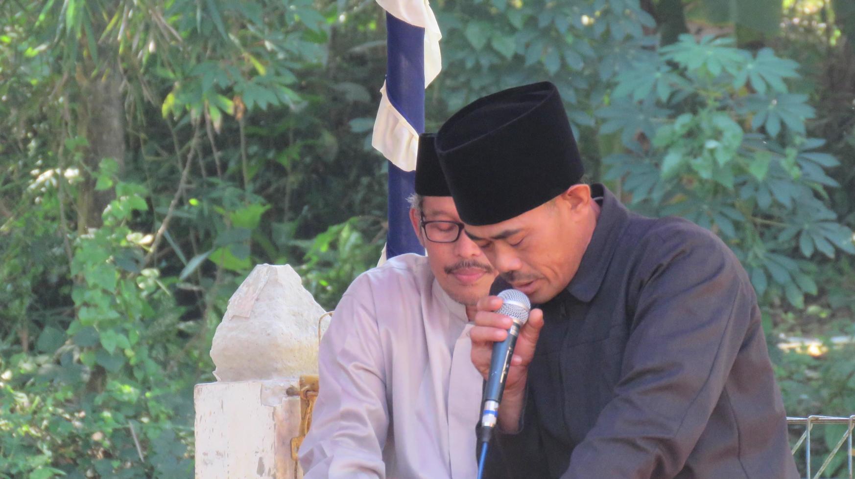 cianjur regency, indonesien, 6-16-21-religiös ledarföreläsning foto