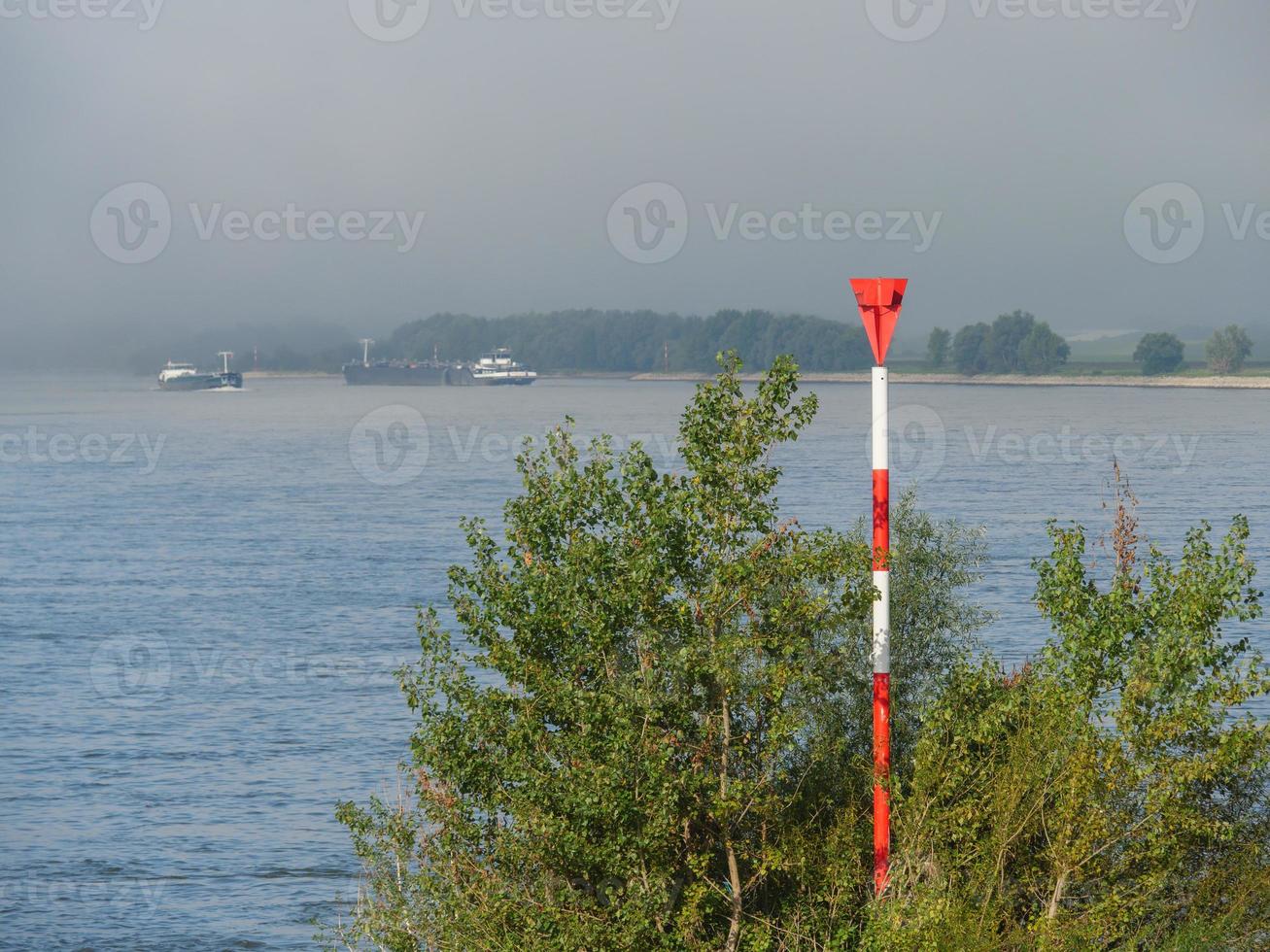 floden rhen i tyskland foto