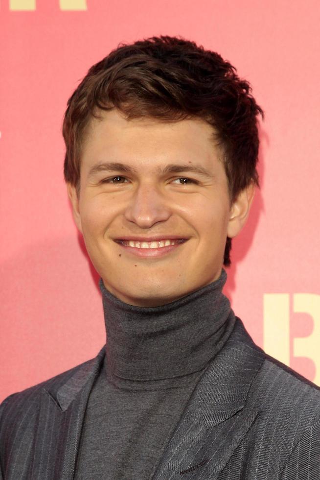 los angeles, 14 juni - ansel elgort på babydriver-premiären på teatern på ace hotel den 14 juni 2017 i los angeles, ca. foto