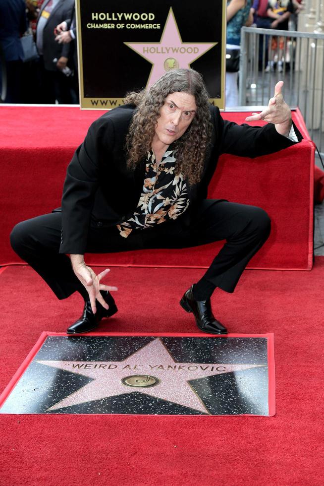 los angeles 27 aug, alfred yankovic, konstiga al yankovic vid den konstiga al yankovic stjärnceremonin på hollywood walk of fame den 27 augusti 2018 i los angeles, ca. foto