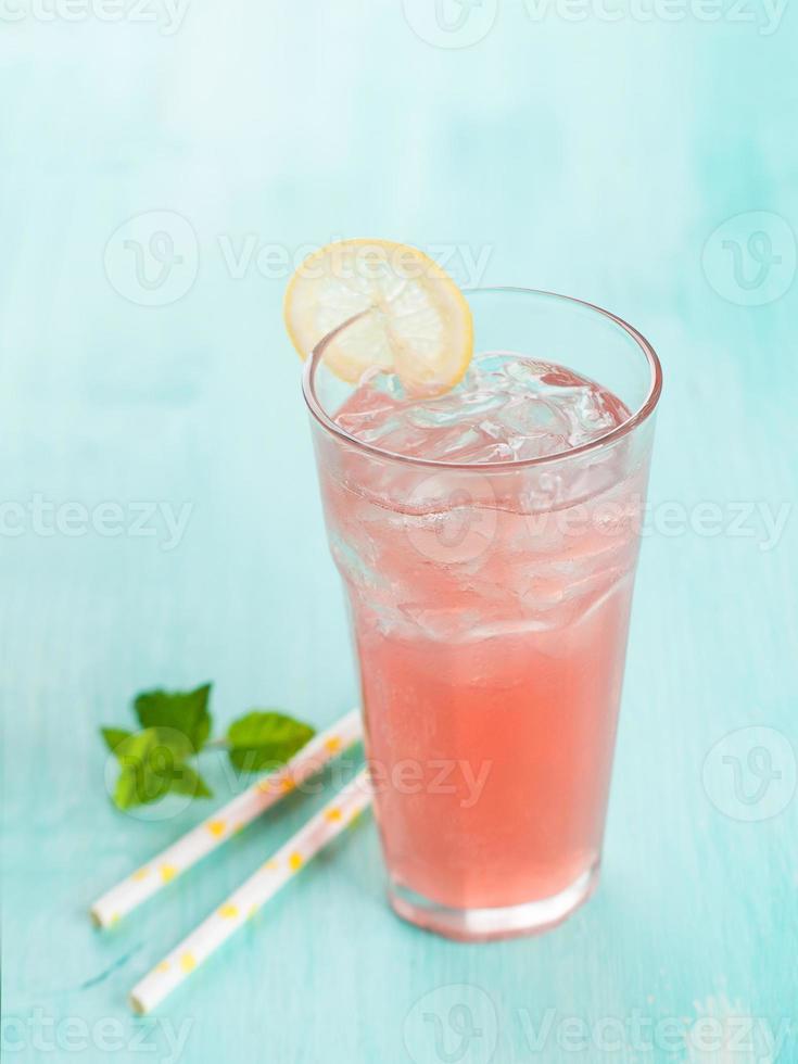 frukt limonad foto