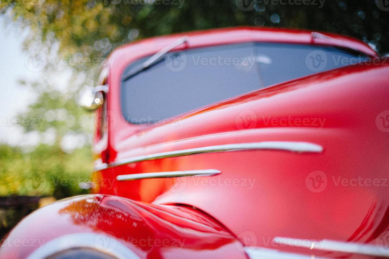 klassisk röd bil foto