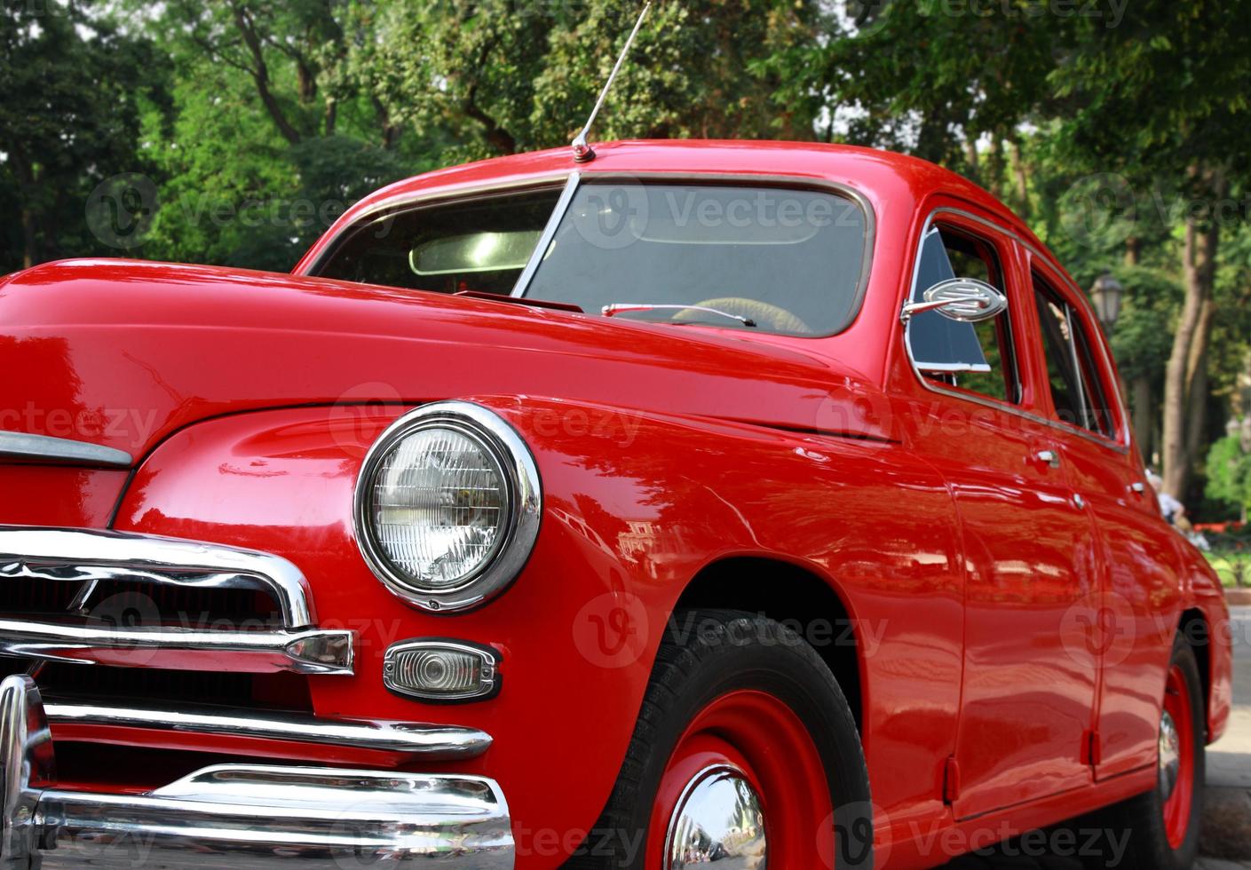 röd retro klassisk bil foto