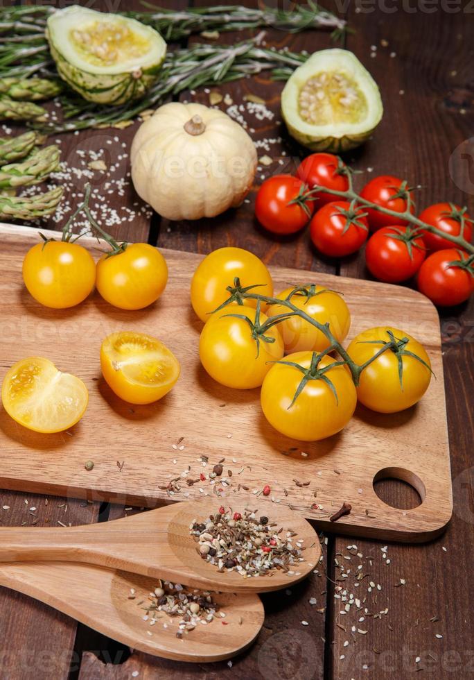 grönsaker och kryddor foto
