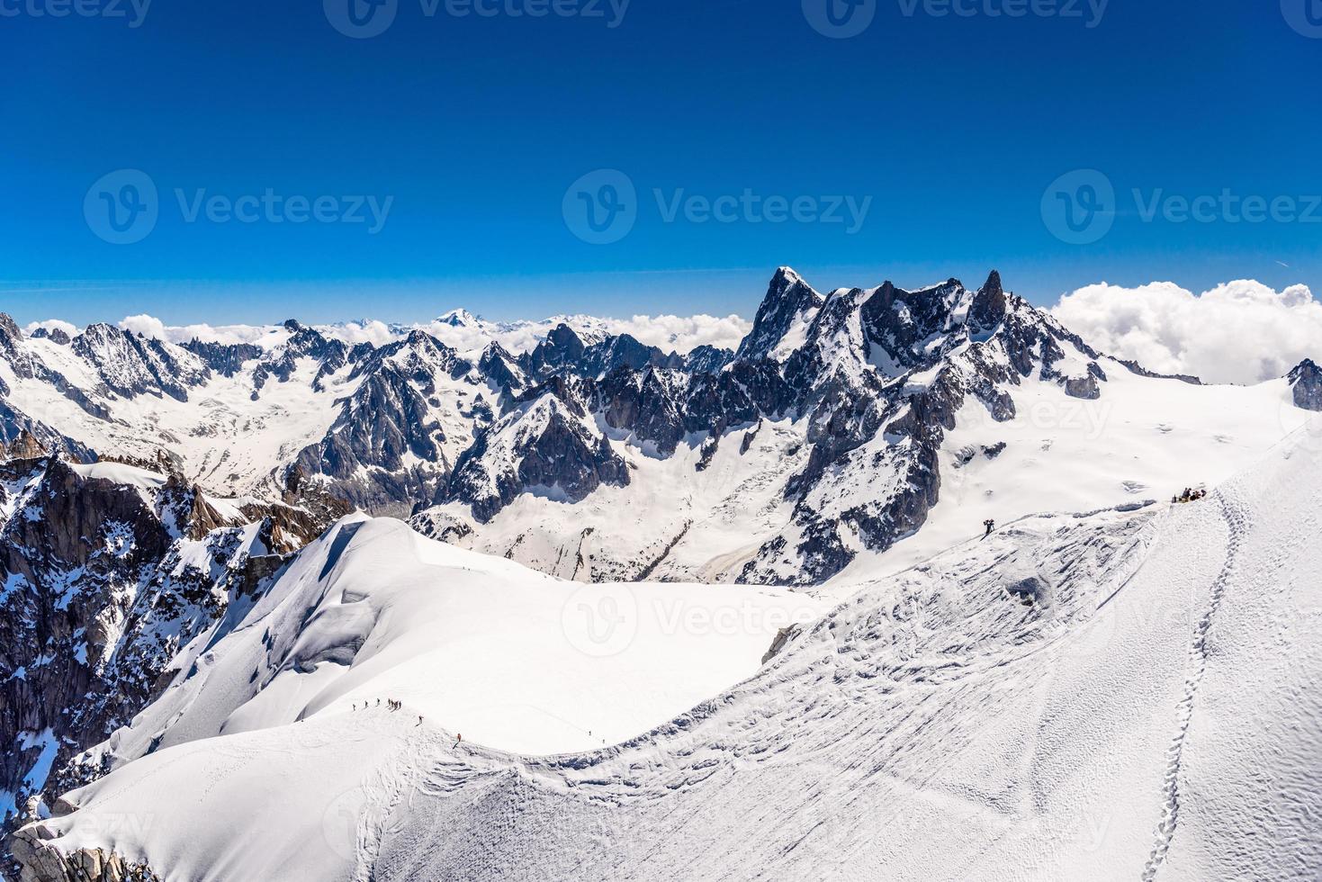 snöiga berg chamonix, mont blanc, haute-savoie, alperna, frankrike foto