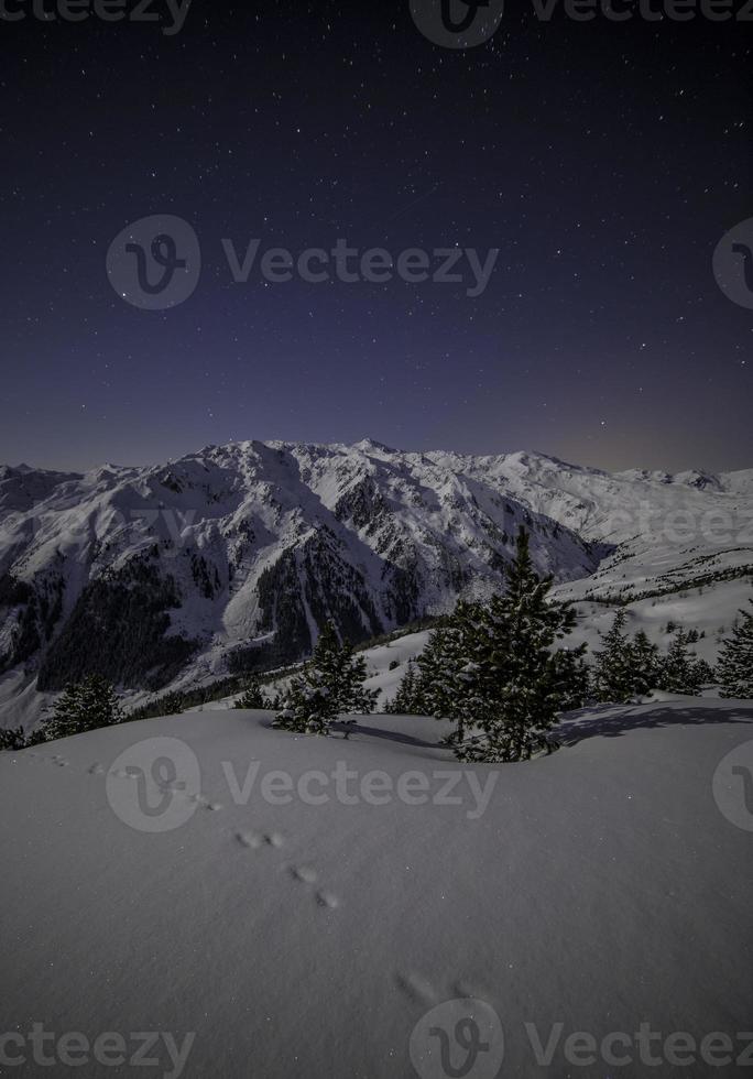 vintern i Alperna foto