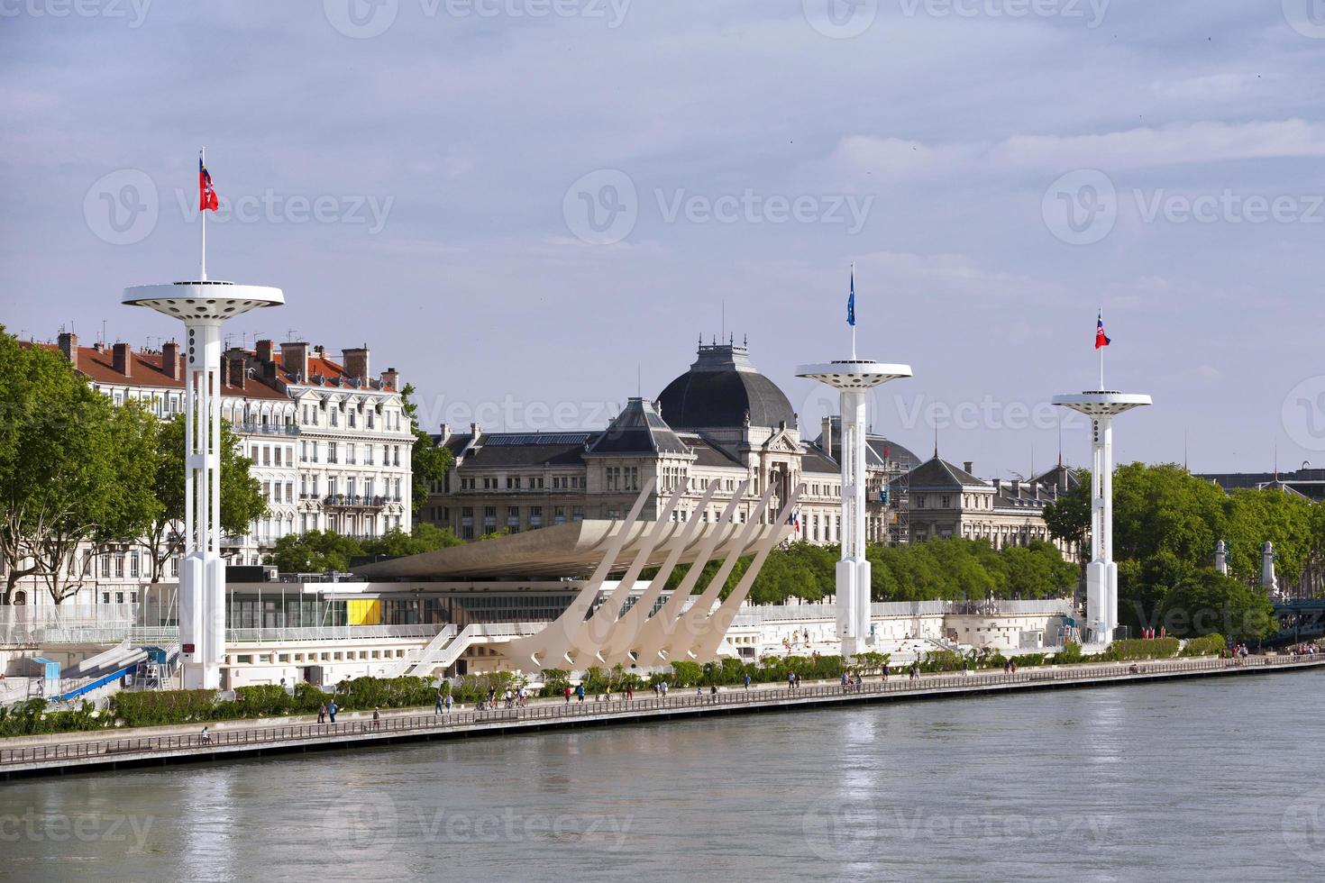 center nautique tony bertrand i lyon foto