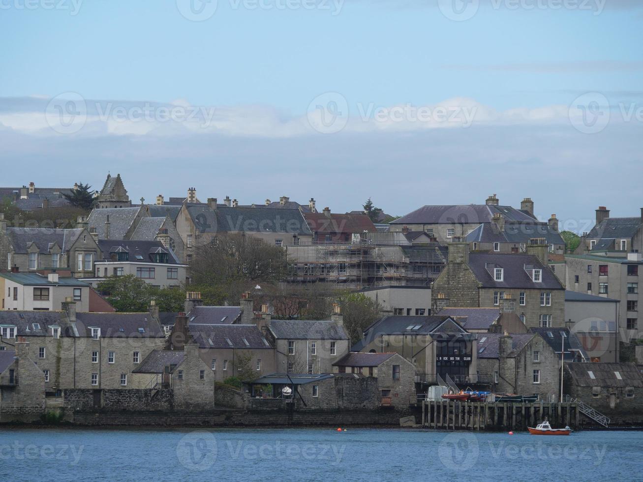 staden lerwick och shetlandsöarna foto