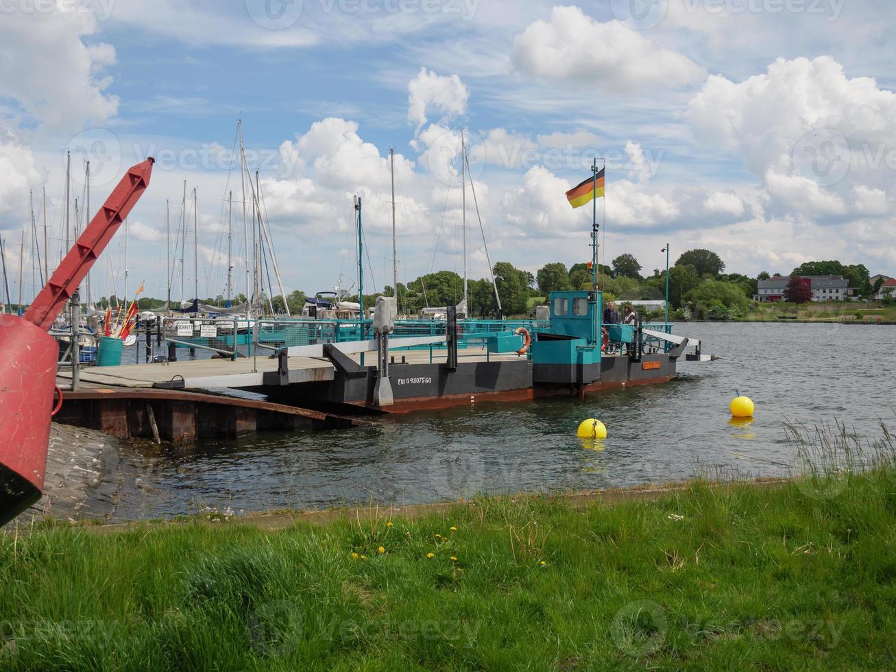 arnis vid floden schlei i tyskland foto