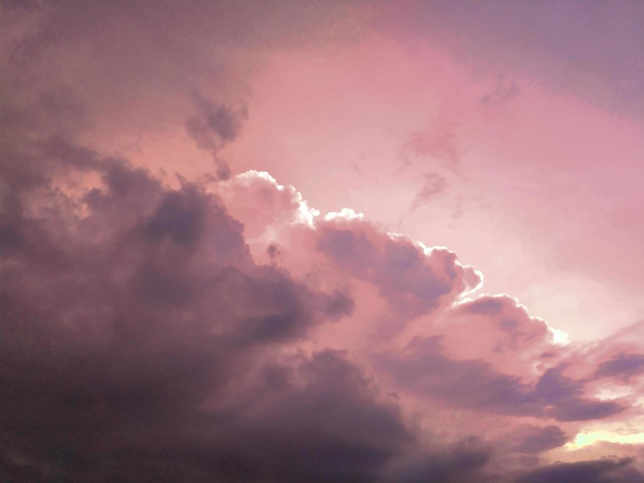 himmel och moln. bakgrund av pastellmönster textur. konstgjord bild för bakgrundsarbete. foto