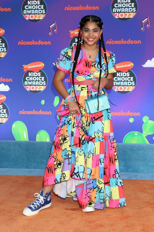 los angeles 9 april - jaidyn triplett vid 2022 kids choice awards på barker hanger den 9 april 2022 i santa monica, ca foto