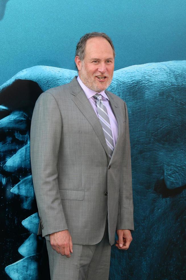 los angeles 6 aug - jon turtletaub på the meg-premiären på tcl chinese theatre imax den 6 augusti 2018 i los angeles, ca foto