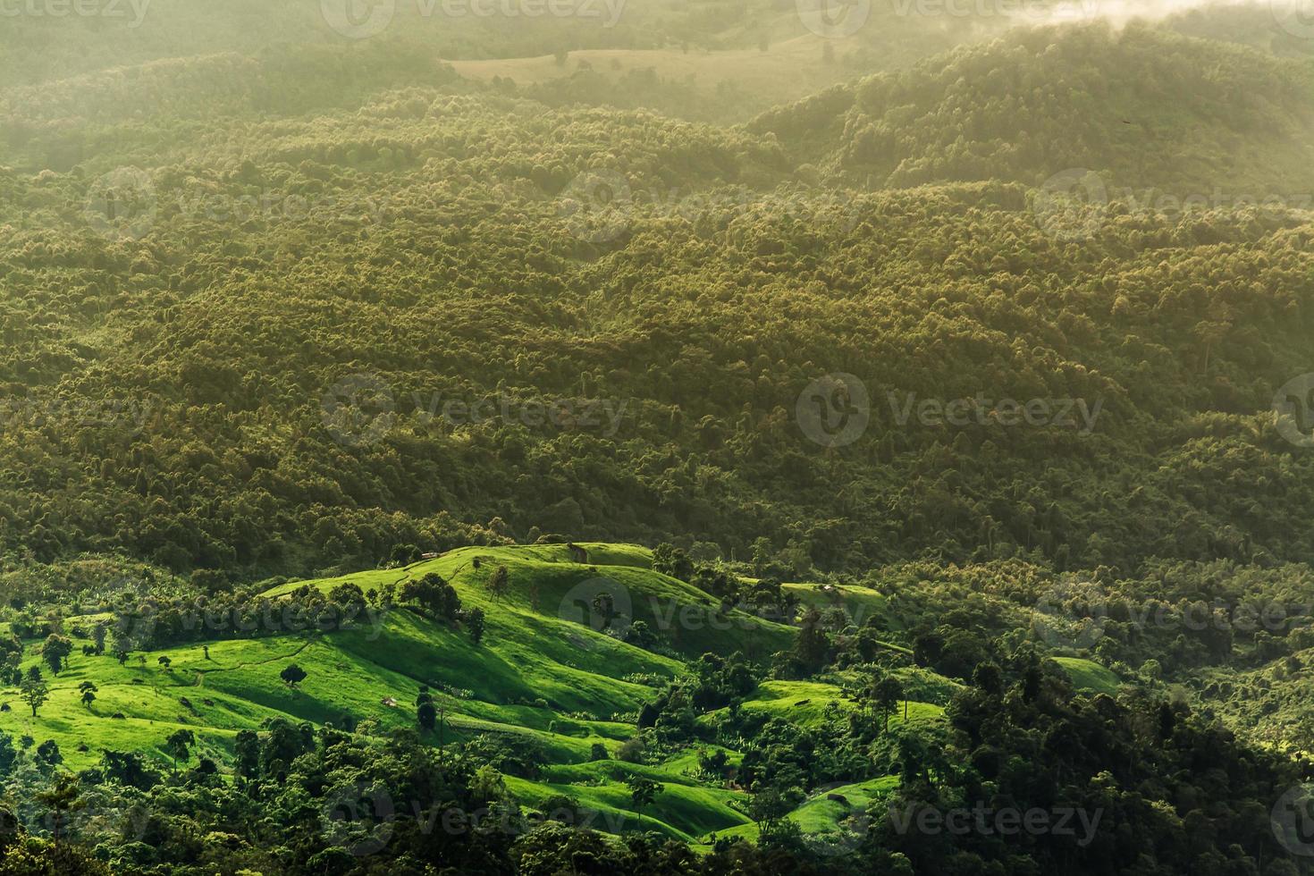 landskap av berg, i thailand foto