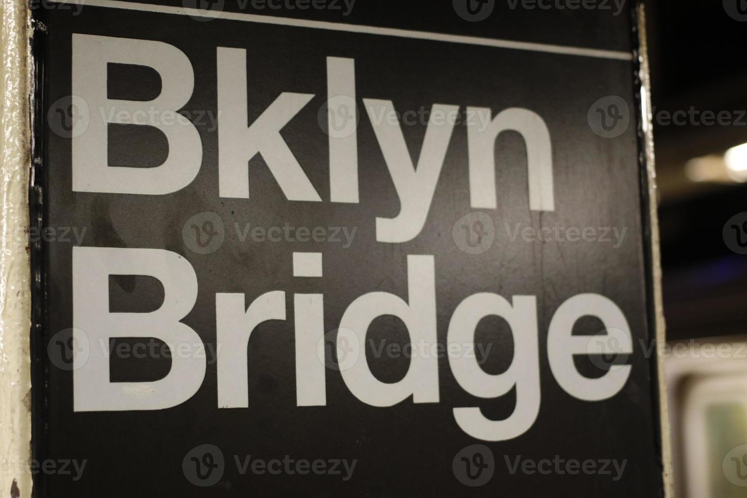 New York: Brooklyn Bridge, tunnelbana foto