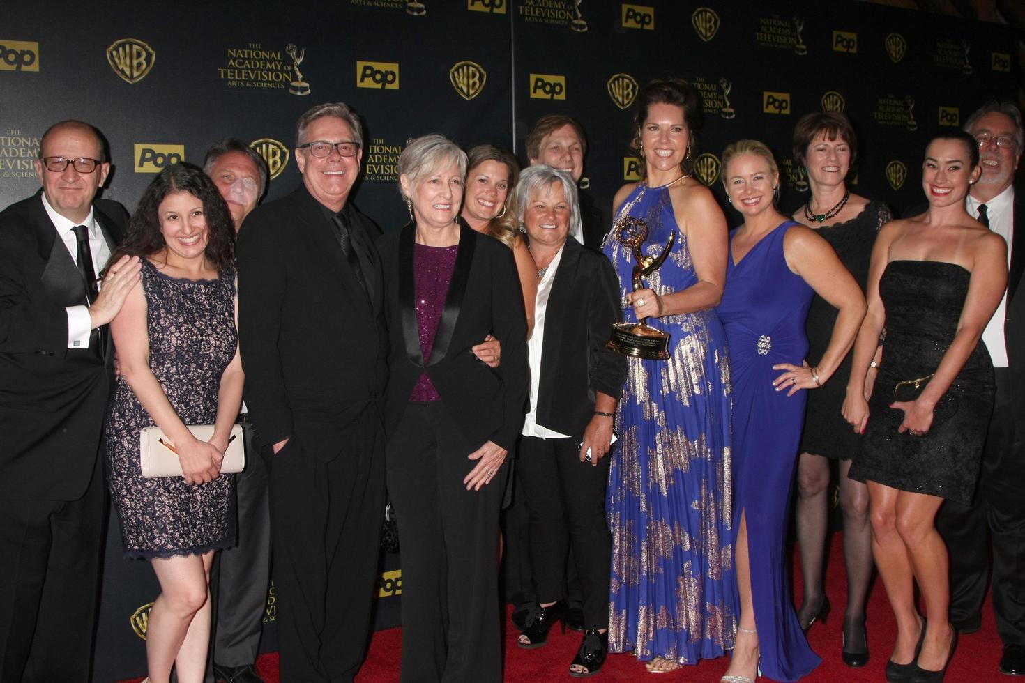 los angeles, 26 apr - djärvt och vackert regiteam vid 2015 års Emmy-utmärkelser under dagen på warner brothers studiolot den 26 april 2015 i los angeles, ca. foto