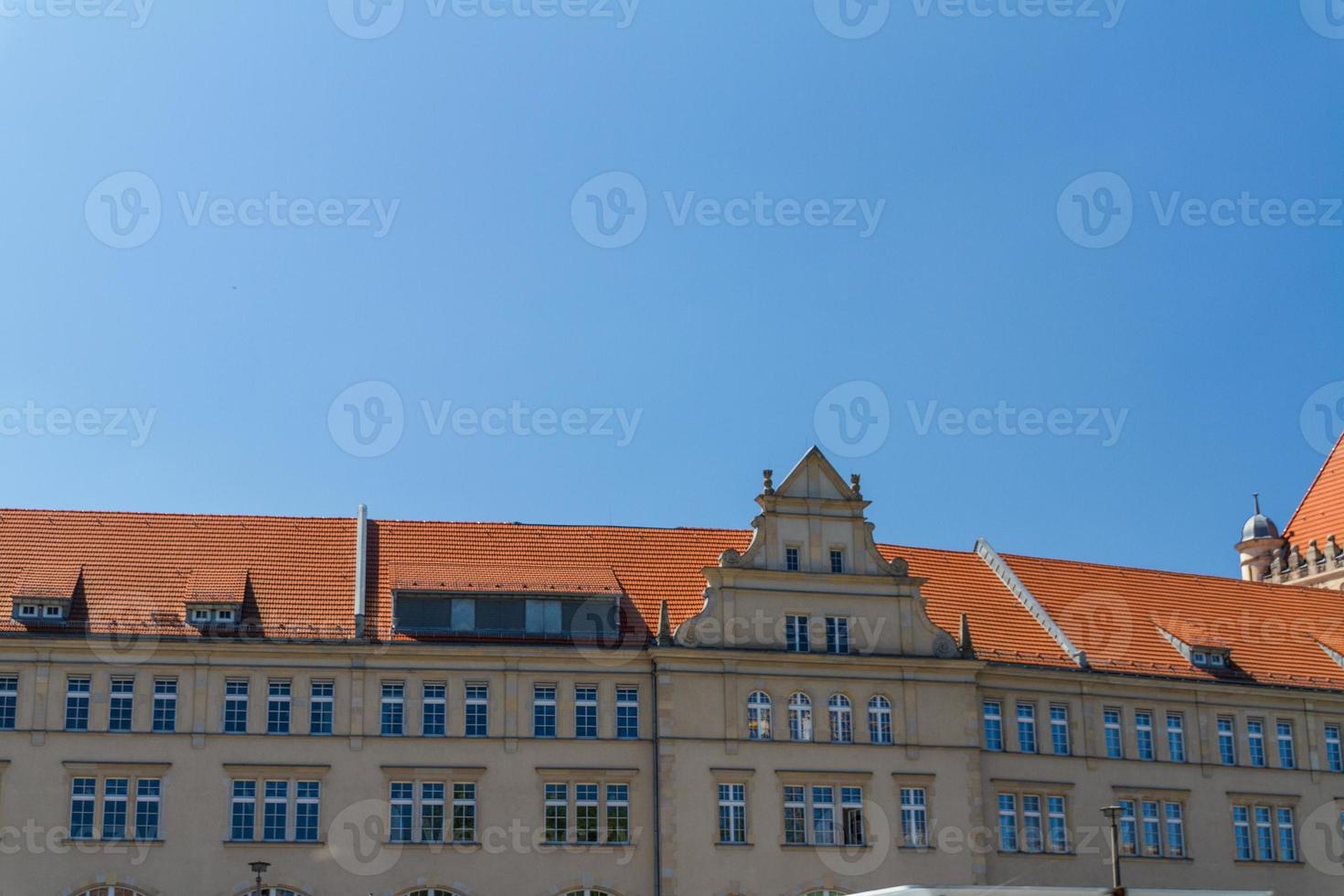 rad av byggnader i berlin, tyskland foto