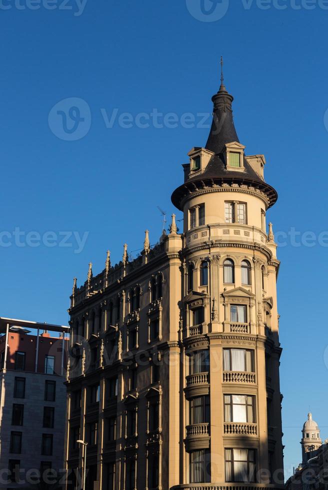 byggnaders fasader av stort arkitektoniskt intresse i staden barcelona - spanien foto