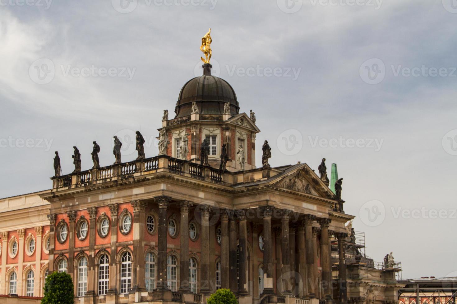 en av universitetsbyggnaderna i Potsdam foto