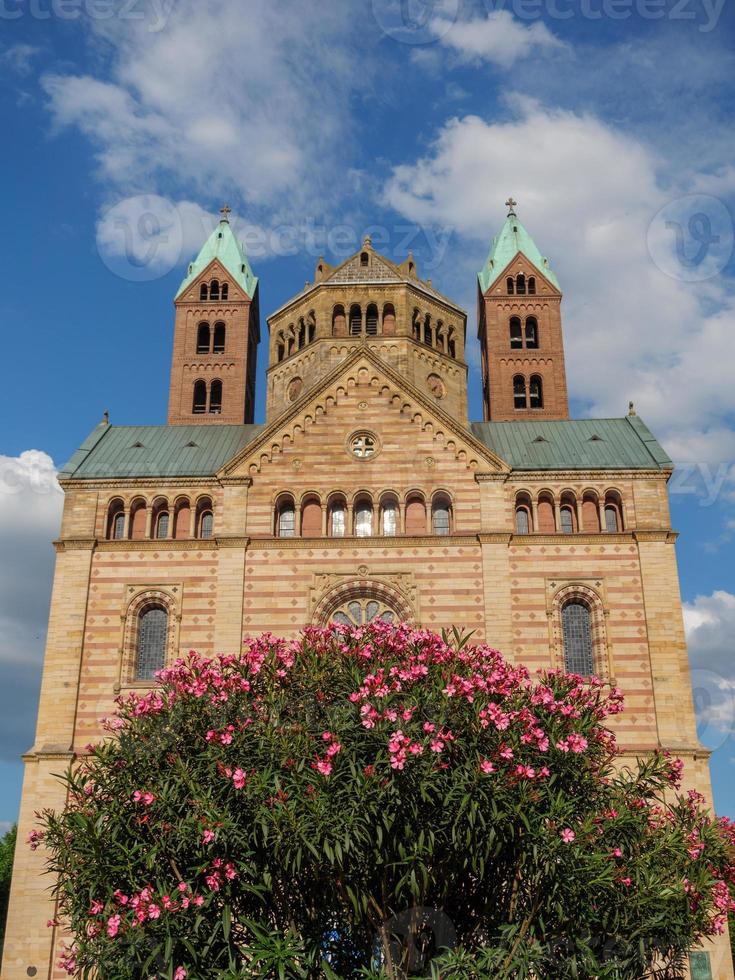 den gamla staden speyer i tyskland foto