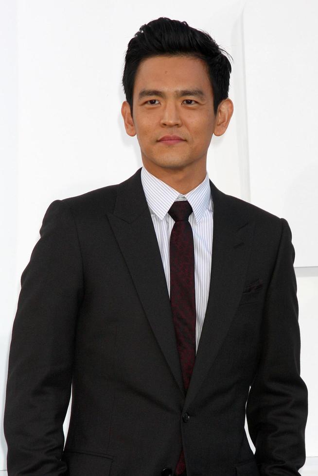 los angeles, 14 maj - john cho anländer till star trek into darkness los angeles premiär på Dolby Theatre den 14 maj 2013 i los angeles, ca. foto