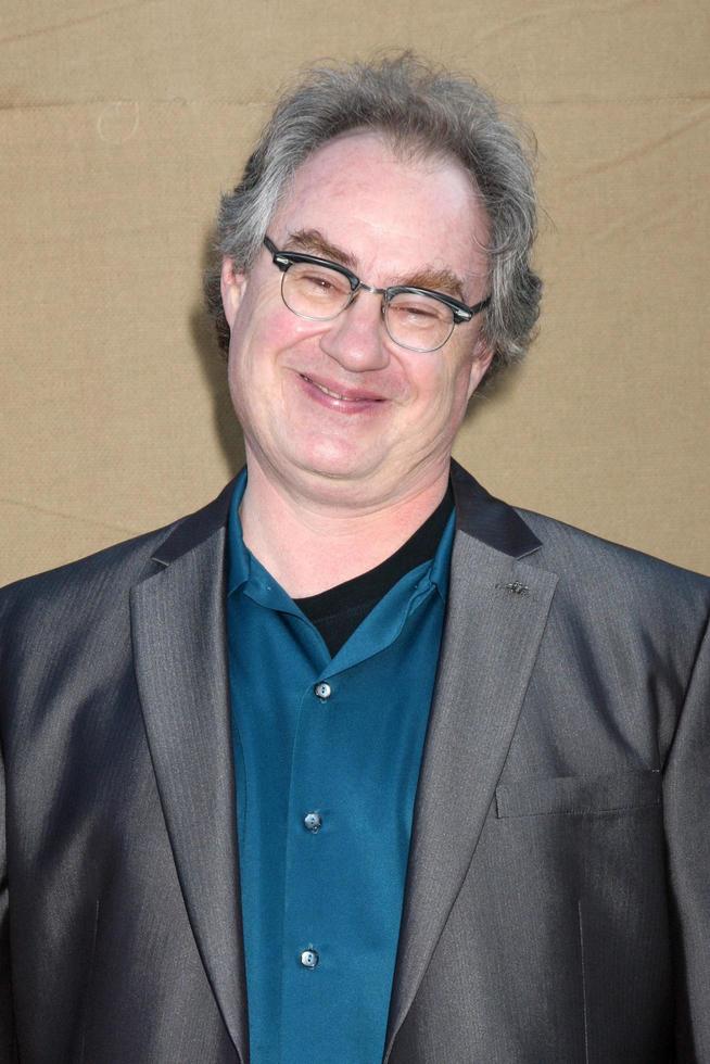 los angeles, 29 juli - john billingsley anländer till 2013 cbs tca sommarfest på den privata platsen den 29 juli 2013 i beverly hills, ca. foto