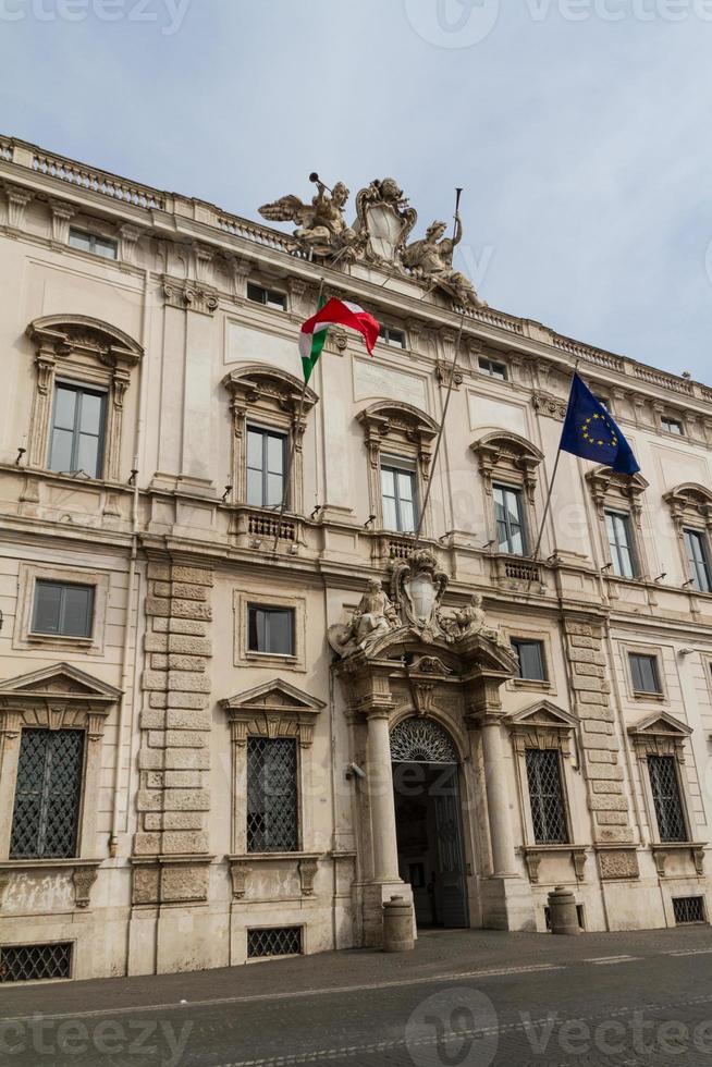 rom, consulta-byggnaden på quirinale square. foto