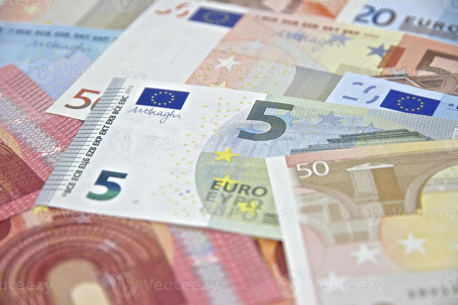 pengar - eurosedlar - Europeiska unionens valuta foto