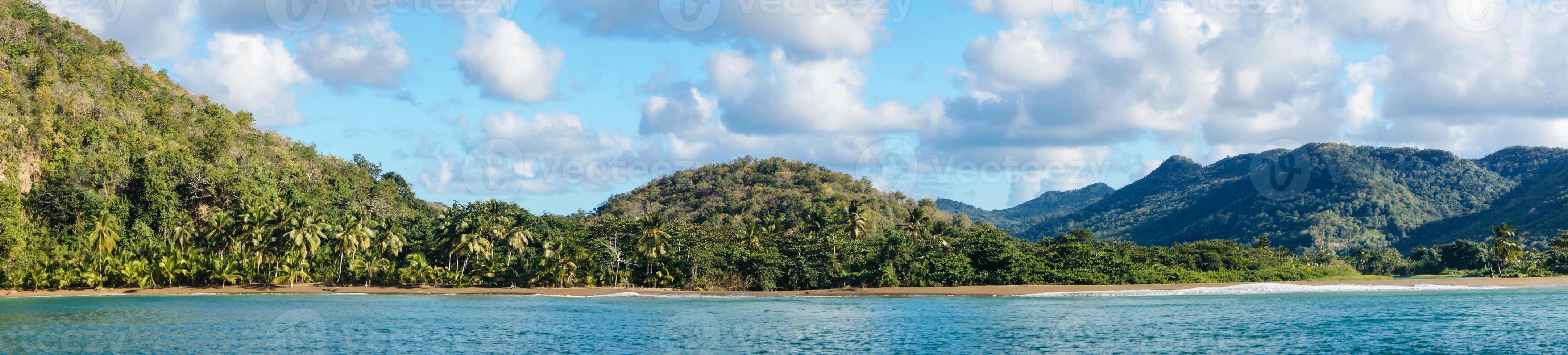 ensamma karibiska stränder vid saint lucia foto