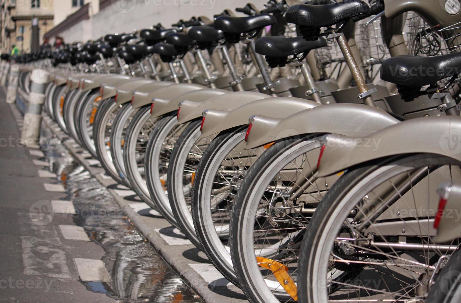 rad hyrcyklar i paris, frankrike foto