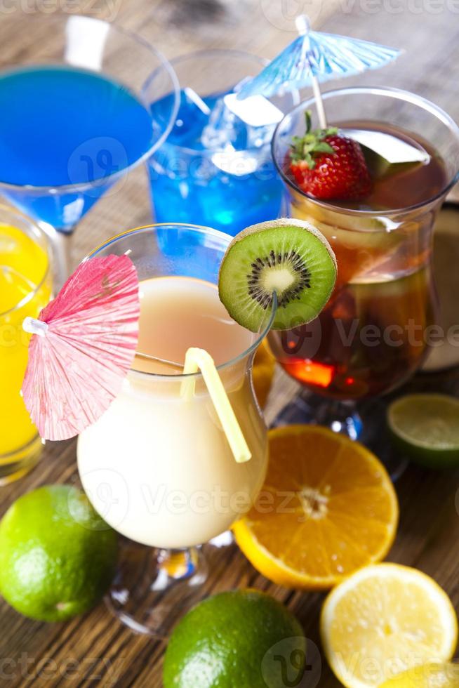cocktails, alkoholdrycker foto