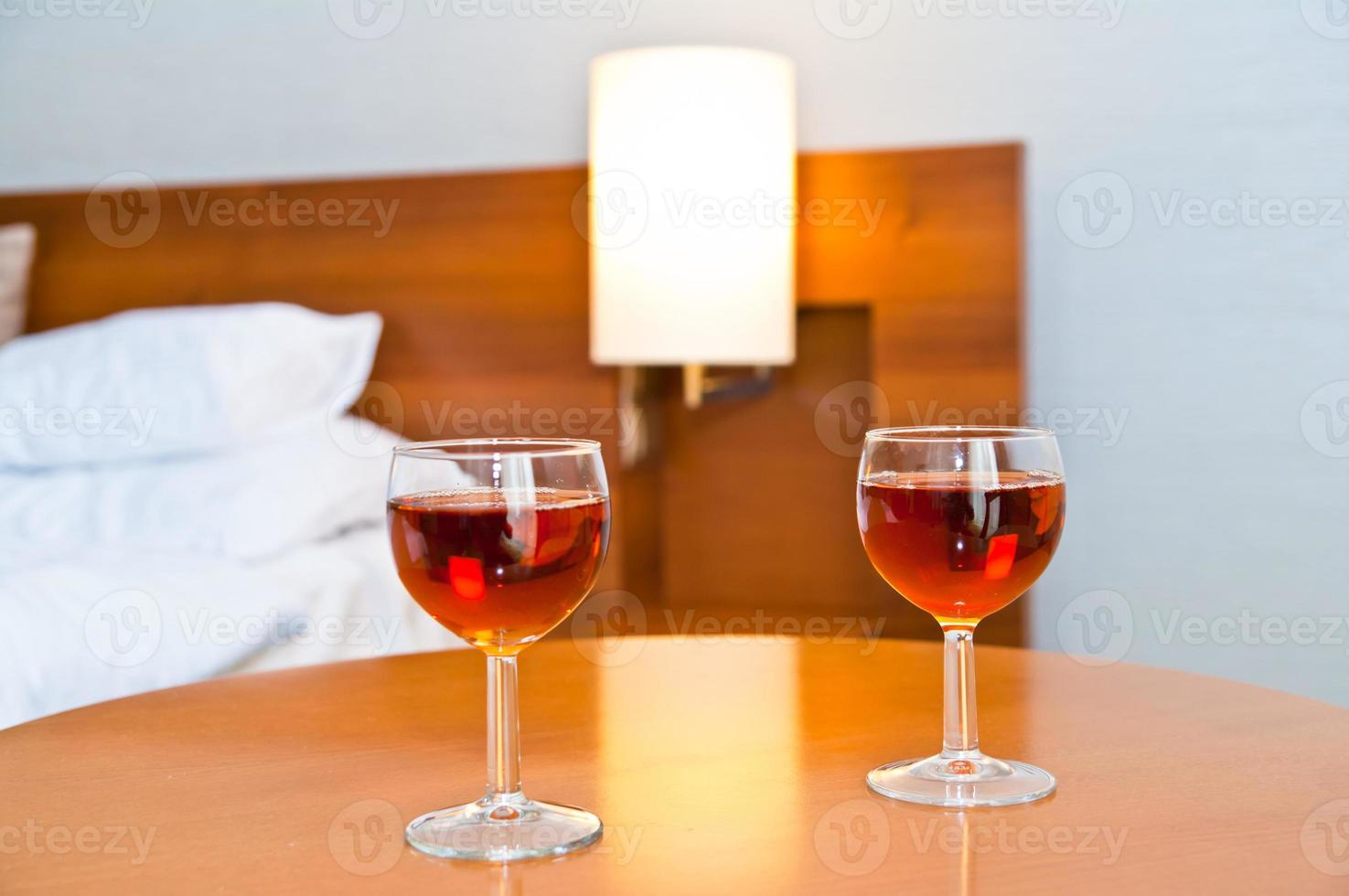 två glas vin att dricka foto