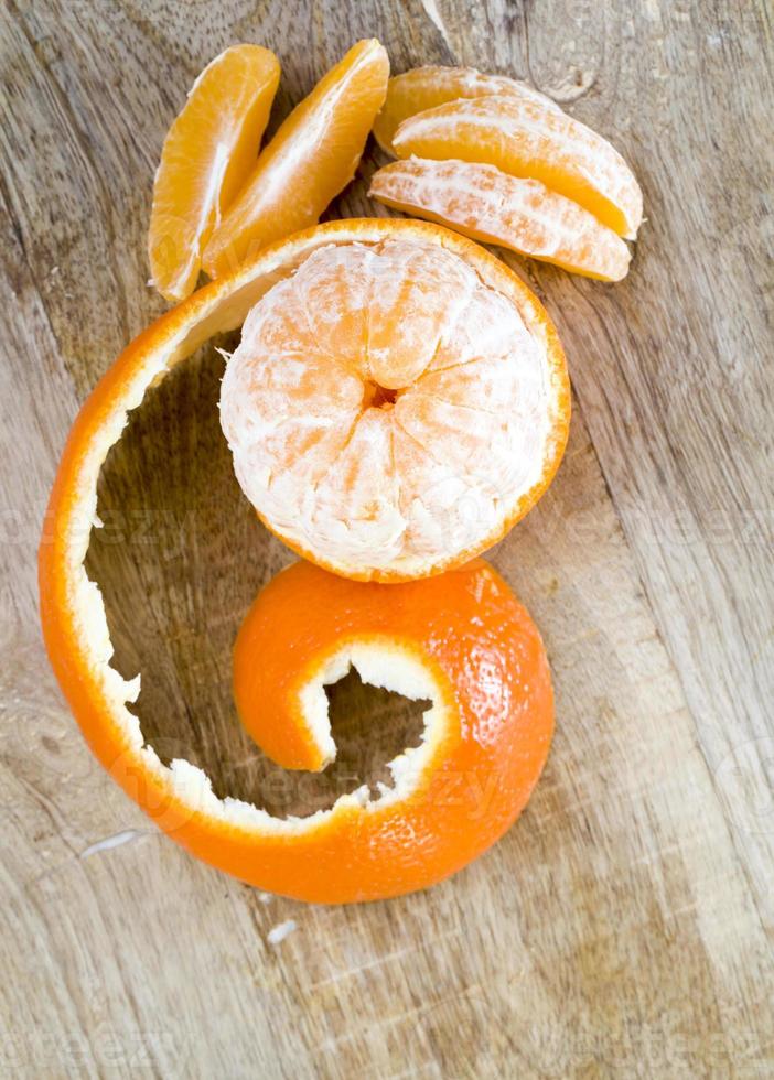skalad mogen apelsinmandarin foto